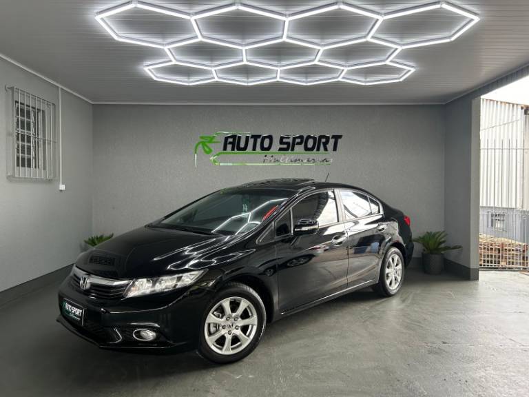HONDA - CIVIC - 2014/2014 - Preta - R$ 76.900,00