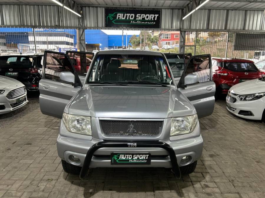 MITSUBISHI - PAJERO TR4 - 2006/2006 - Prata - R$ 39.900,00