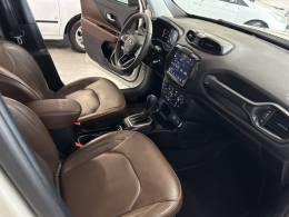 JEEP - RENEGADE - 2022/2022 - Branca - R$ 114.900,00