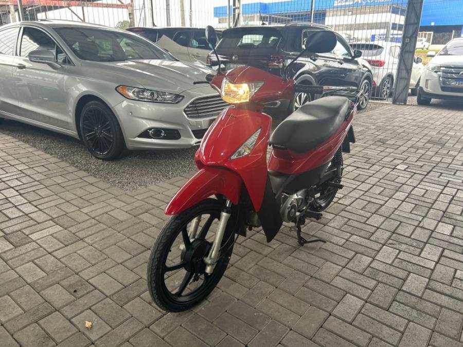 HONDA - BIZ 125 - 2010/2010 - Vermelha - R$ 9.900,00