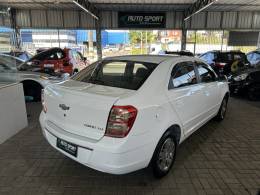 CHEVROLET - COBALT - 2013/2014 - Branca - R$ 42.000,00