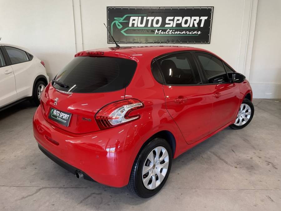 PEUGEOT - 208 - 2013/2014 - Vermelha - R$ 36.900,00