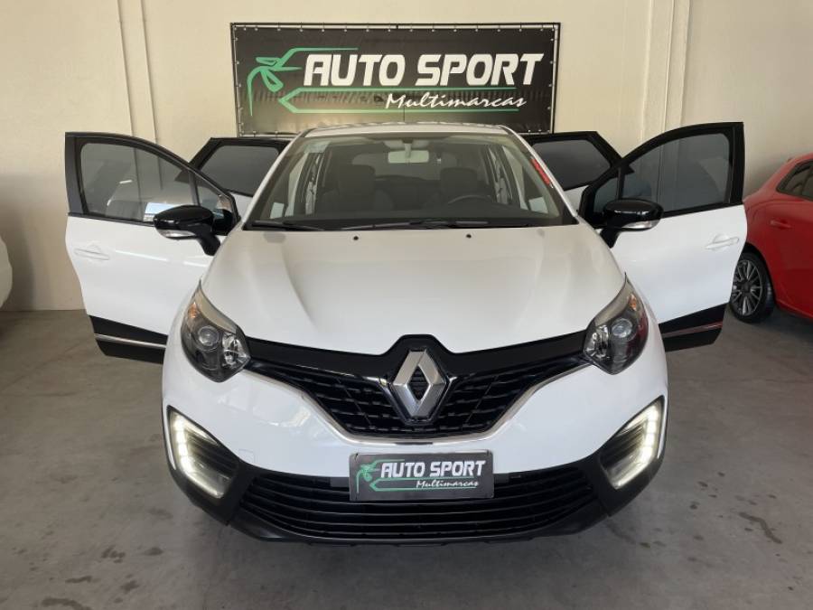 RENAULT - CAPTUR - 2019/2019 - Branca - R$ 77.900,00