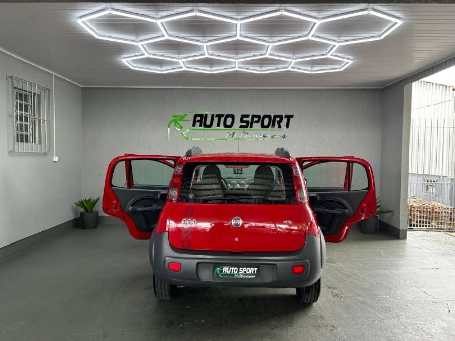 FIAT - UNO - 2012/2012 - Vermelha - R$ 31.900,00