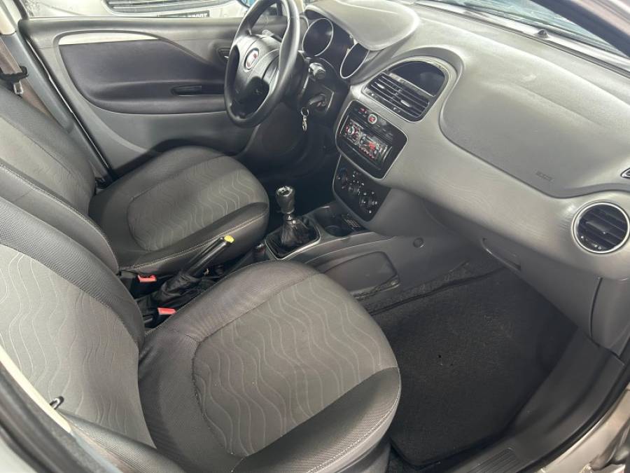 FIAT - PUNTO - 2013/2013 - Prata - R$ 37.900,00