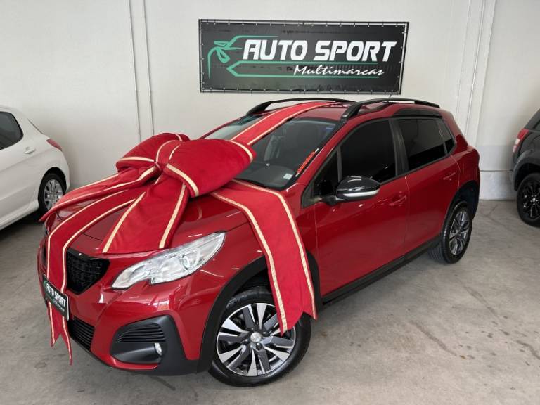 PEUGEOT - 2008 - 2021/2022 - Vermelha - R$ 75.900,00