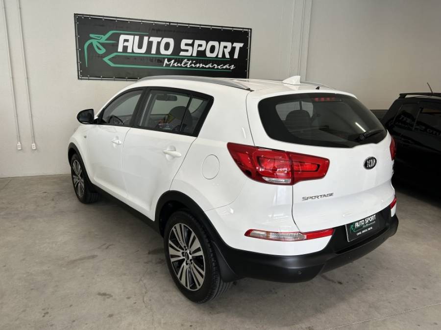 KIA MOTORS - SPORTAGE - 2015/2016 - Branca - R$ 86.900,00