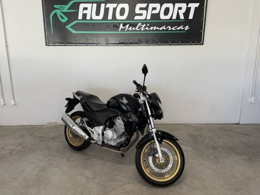 HONDA - CB 300R - 2014/2015 - Preta - Sob Consulta