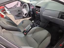 FIAT - PALIO - 2008/2008 - Cinza - R$ 36.900,00