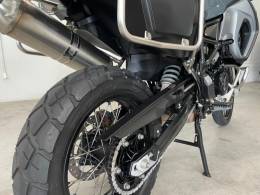 BMW - F 800 - 2017/2017 - Cinza - R$ 52.900,00