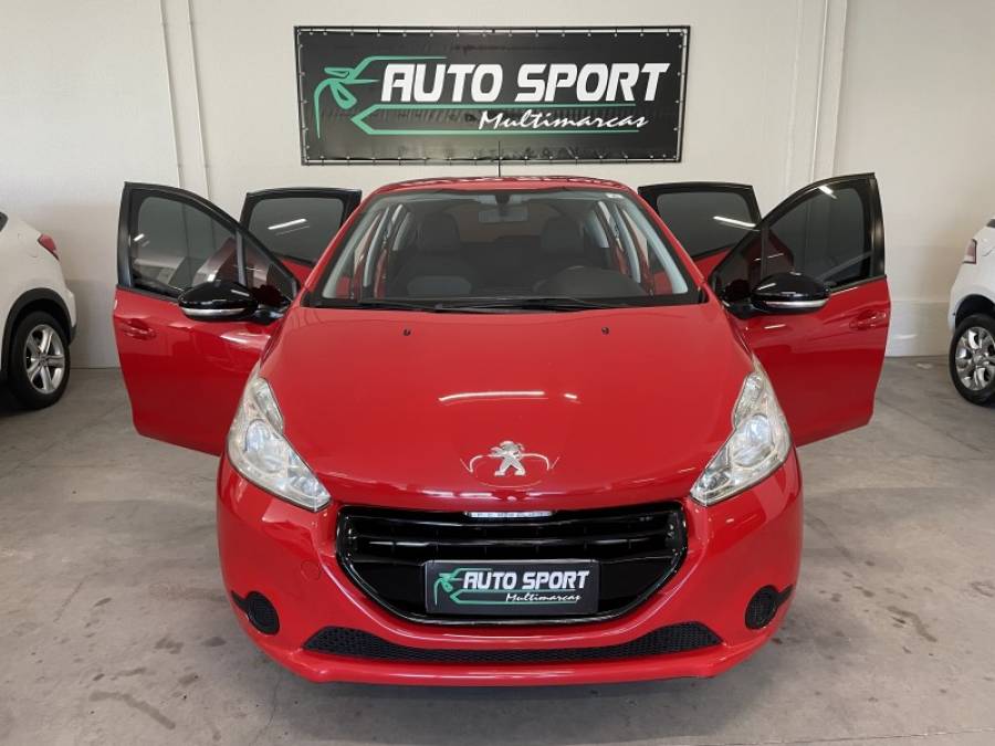 PEUGEOT - 208 - 2013/2014 - Vermelha - R$ 36.900,00