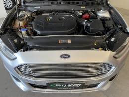 FORD - FUSION - 2015/2015 - Prata - R$ 84.000,00