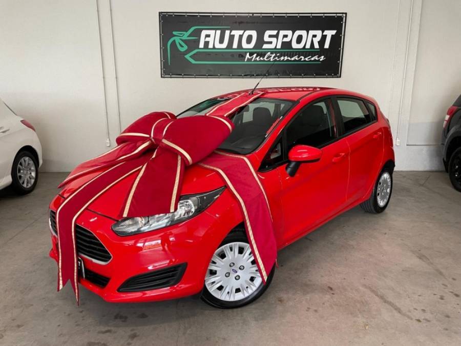 FORD - FIESTA - 2015/2015 - Vermelha - R$ 43.900,00