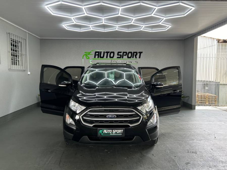FORD - ECOSPORT - 2017/2018 - Preta - R$ 68.000,00