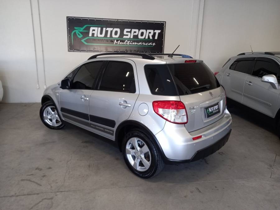 SUZUKI - SX4 - 2011/2012 - Prata - R$ 44.900,00