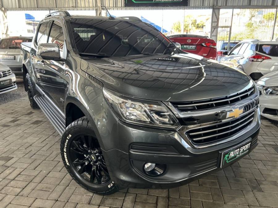 CHEVROLET - S10 - 2020/2020 - Cinza - R$ 149.900,00
