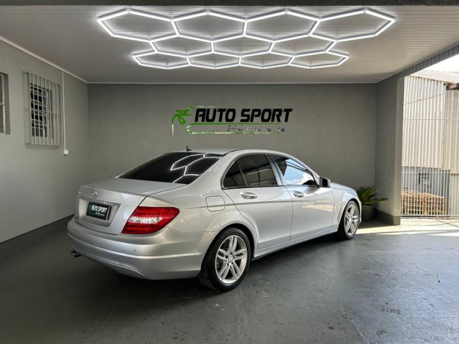 MERCEDES-BENZ - C 180 - 2012/2012 - Prata - R$ 74.900,00
