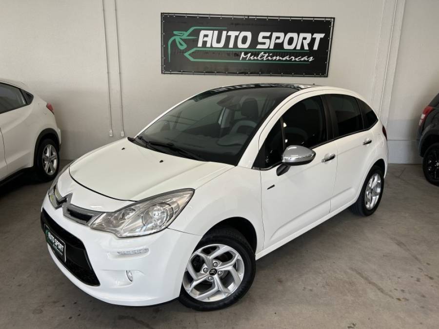 CITROËN - C3 - 2015/2015 - Branca - R$ 46.000,00
