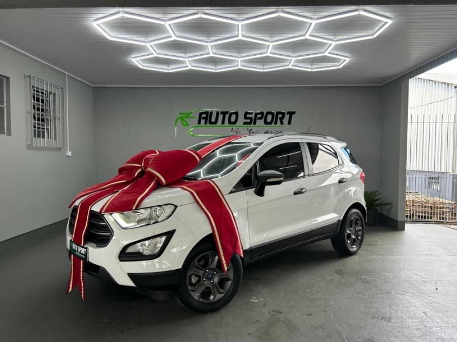 FORD - ECOSPORT - 2018/2019 - Branca - R$ 74.900,00