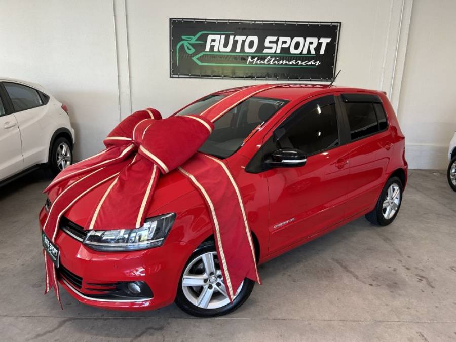 VOLKSWAGEN - FOX - 2016/2016 - Vermelha - R$ 49.900,00