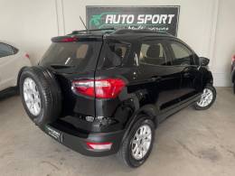 FORD - ECOSPORT - 2017/2018 - Preta - R$ 68.900,00