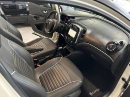RENAULT - CAPTUR - 2017/2018 - Bege - R$ 78.800,00