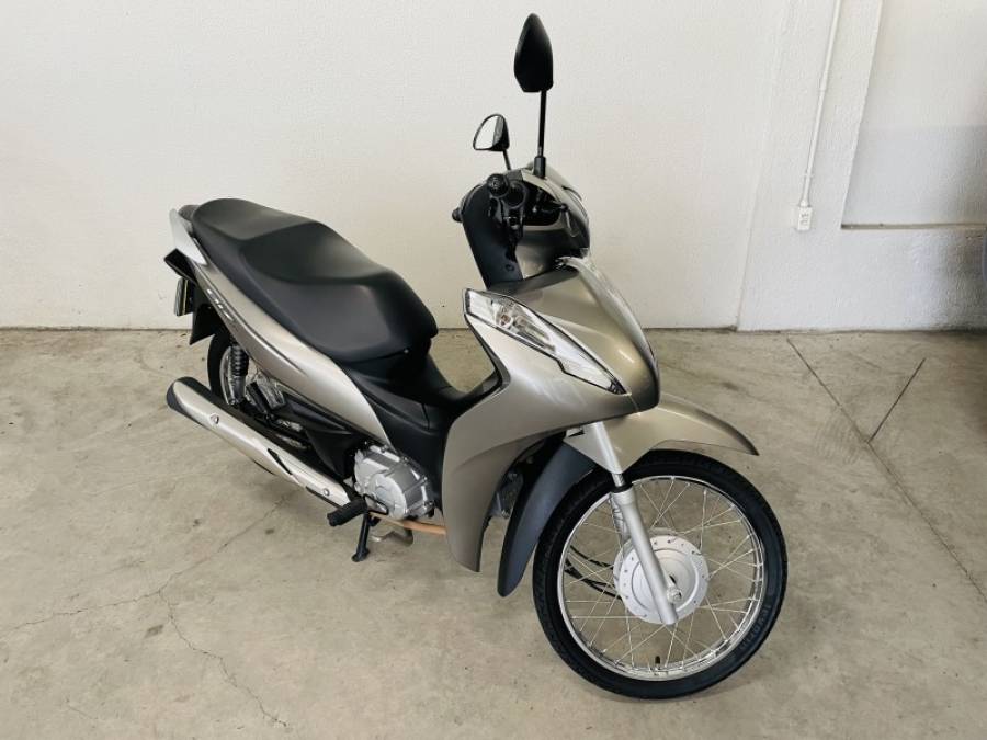 HONDA - BIZ 110I - 2022/2022 - Prata - R$ 13.500,00