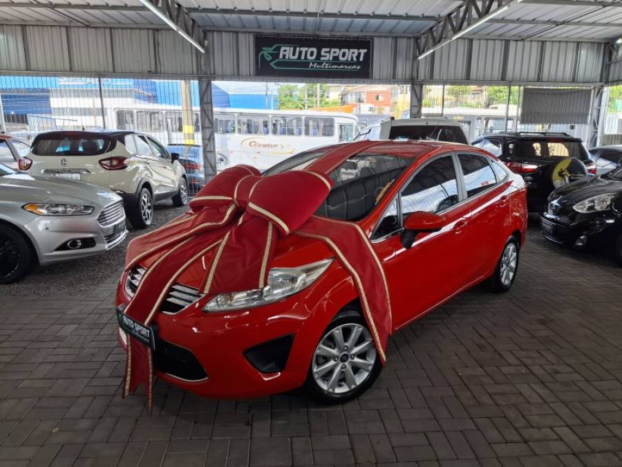 FORD - FIESTA - 2012/2012 - Vermelha - R$ 41.000,00