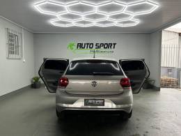 VOLKSWAGEN - POLO - 2017/2018 - Prata - R$ 68.990,00