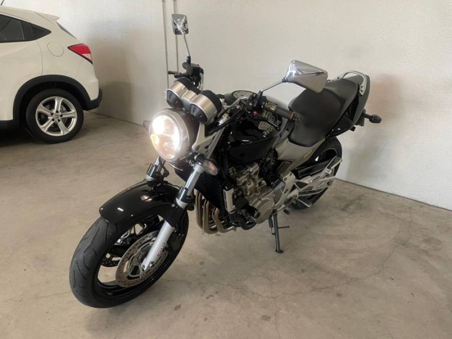 HONDA - CB 600F - 2005/2005 - Preta - R$ 27.900,00