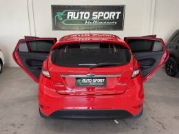 FORD - FIESTA - 2013/2014 - Vermelha - R$ 45.000,00