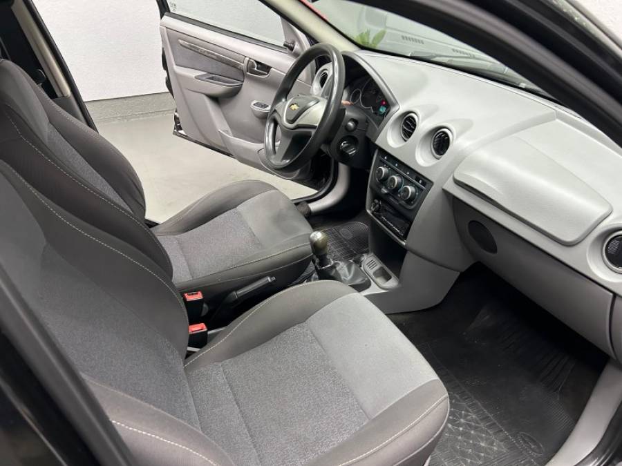 CHEVROLET - PRISMA - 2012/2012 - Preta - R$ 31.990,00