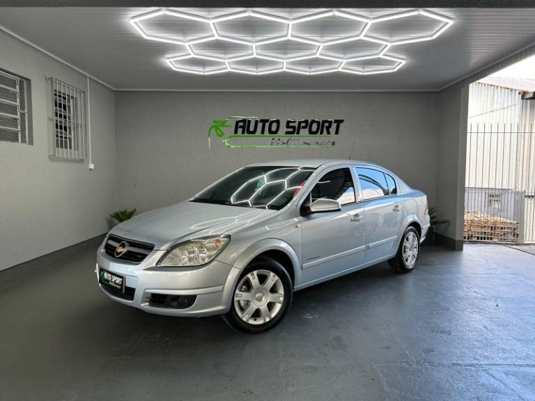 CHEVROLET - VECTRA - 2008/2009 - Prata - R$ 42.900,00