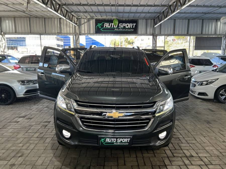 CHEVROLET - S10 - 2020/2020 - Cinza - R$ 149.900,00
