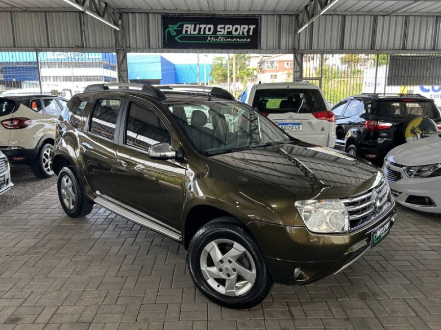 RENAULT - DUSTER - 2013/2014 - Verde - R$ 59.800,00