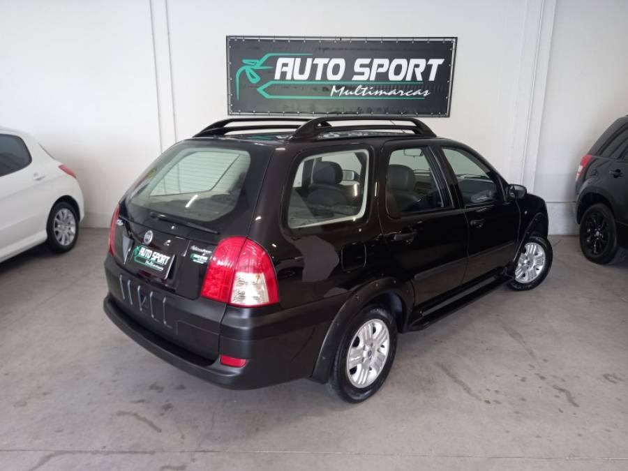 FIAT - PALIO - 2004/2005 - Preta - R$ 27.900,00