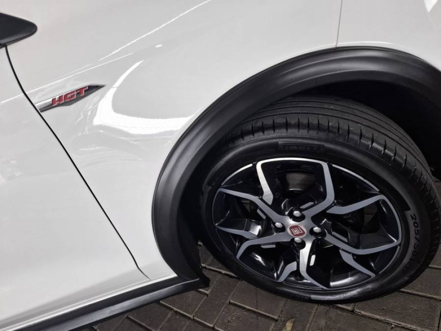 FIAT - ARGO - 2019/2020 - Branca - R$ 73.900,00