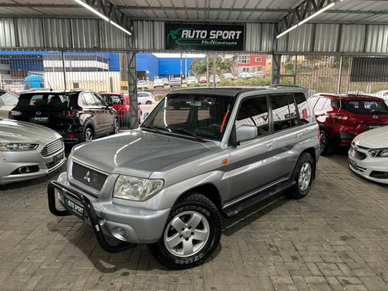 MITSUBISHI - PAJERO TR4 - 2006/2006 - Prata - R$ 39.900,00