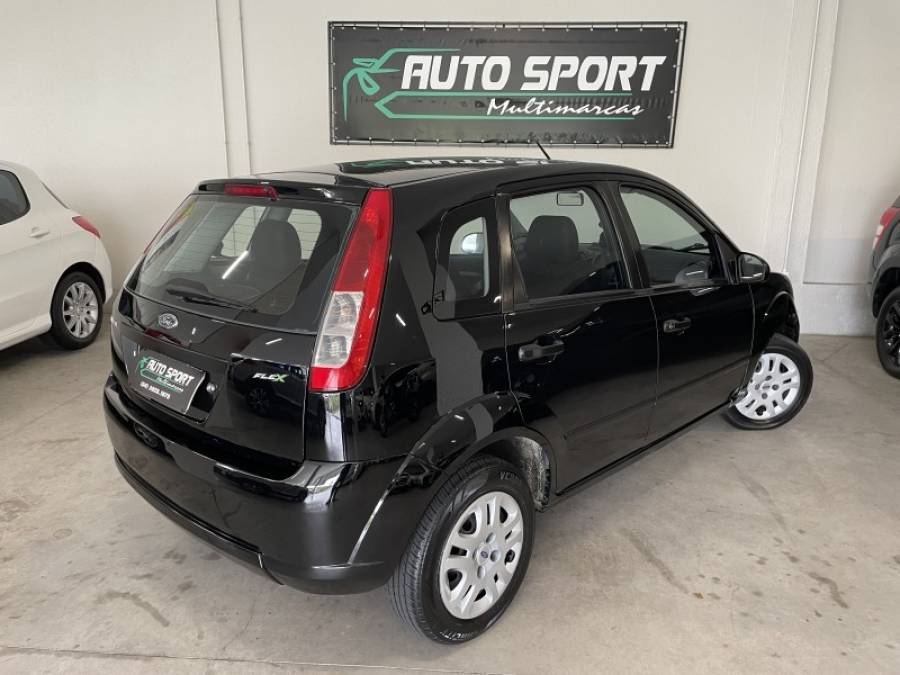 FORD - FIESTA - 2007/2008 - Preta - R$ 19.000,00