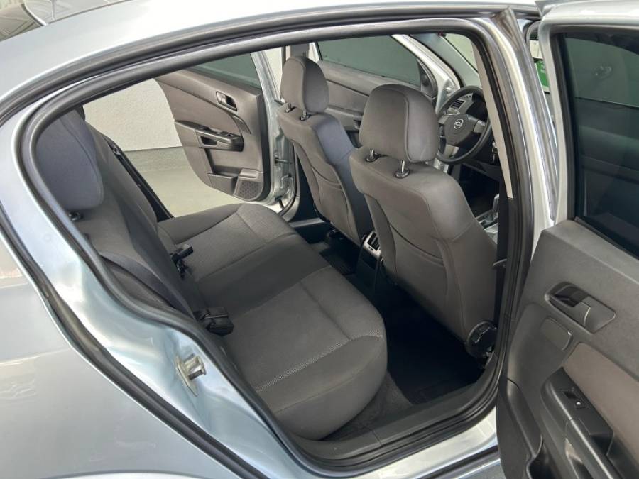 CHEVROLET - VECTRA - 2008/2009 - Prata - R$ 42.900,00