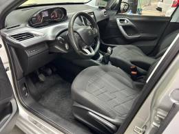 PEUGEOT - 208 - 2015/2016 - Prata - R$ 56.000,00