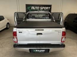 TOYOTA - HILUX - 2012/2012 - Prata - R$ 124.900,00