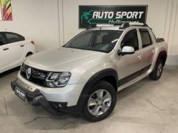 RENAULT - DUSTER OROCH - 2016/2017 - Prata - R$ 75.000,00