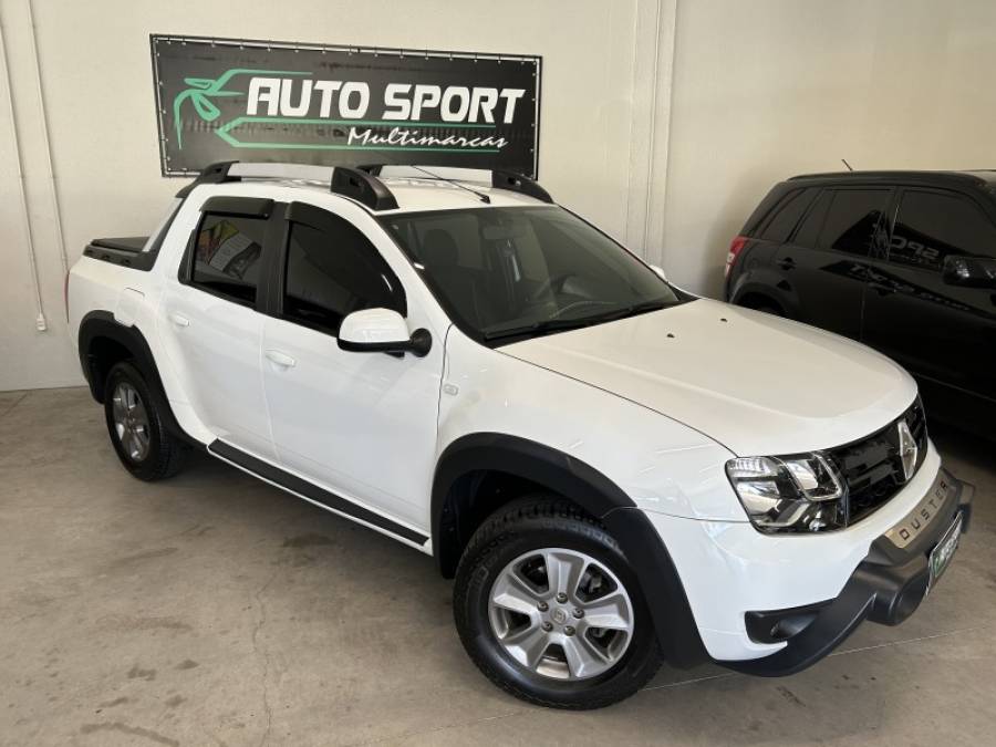 RENAULT - DUSTER OROCH - 2018/2019 - Branca - R$ 76.800,00