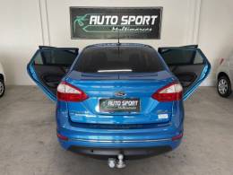 FORD - FIESTA - 2013/2014 - Azul - R$ 44.000,00