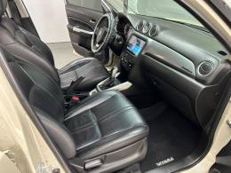SUZUKI - VITARA - 2017/2018 - Bege - R$ 84.000,00