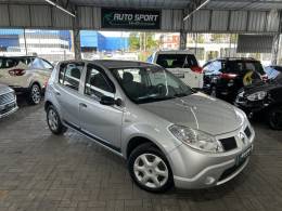 RENAULT - SANDERO - 2008/2009 - Prata - R$ 28.800,00