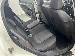 FIAT - PUNTO - 2014/2014 - Branca - R$ 39.900,00