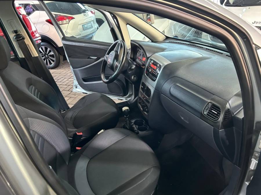 FIAT - IDEA - 2014/2014 - Cinza - R$ 39.900,00