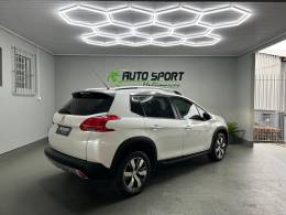 PEUGEOT - 2008 - 2017/2018 - Branca - R$ 74.800,00